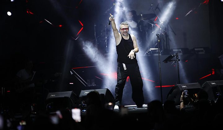 Resul Dindar’dan Akçaabat’ta unutulmaz gece: Horon, müzik ve duygu dolu anlar!