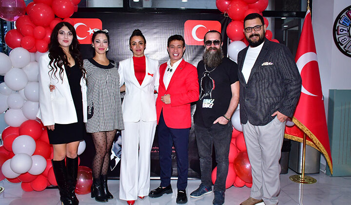 Cumhuriyetin 102. Yılı Coşkusu Keser Ailesiyle Kutlandı!