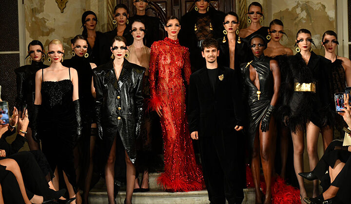 20 yaşındaki moda harikası Efe Batur’un ilk defile heyecanı