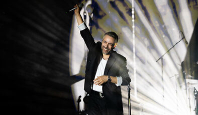 Resul Dindar muhteşem performansıyla İstanbul’u salladı…