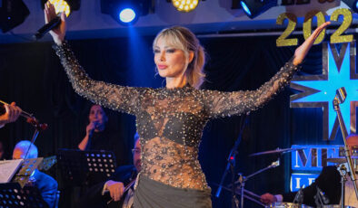 Petek Dinçöz’den Kıbrıs’ta Işıltılı Yılbaşı: “2026 Pırlanta Gibi Geliyor!”