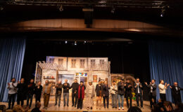 “Konken Partisi” oyununun galasına ünlü isimlerden ve tiyatroseverlerden yoğun ilgi