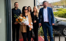 Türk sinemasının sultanı Türkan Şoray’dan Alpi Diş Hastanesine anlamlı ziyaret